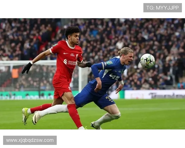 布莱顿足球俱乐部崛起之路:从英超新军到顶级强队的蜕变与挑战 布莱顿足球俱乐部崛起之路:从英超新军到顶级强队的蜕变与挑战