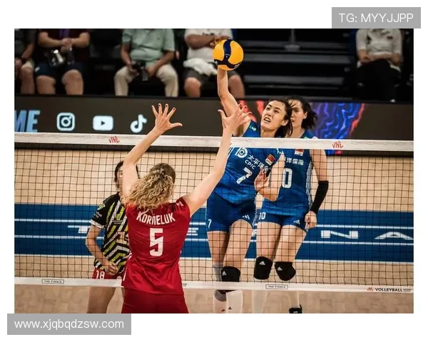 中国女排连胜晋级决赛再创辉煌团队精神激励全民热血 中国女排连胜晋级决赛再创辉煌团队精神激励全民热血