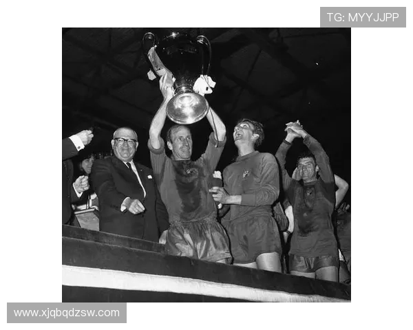 查尔顿俱乐部发展历程及其在英格兰足球历史中的地位分析 查尔顿俱乐部发展历程及其在英格兰足球历史中的地位分析