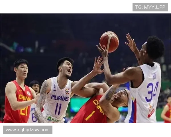 中国男篮惜败法国队 逆境中展现拼搏精神 备战巴黎奥运会充满挑战 中国男篮惜败法国队 逆境中展现拼搏精神 备战巴黎奥运会充满挑战