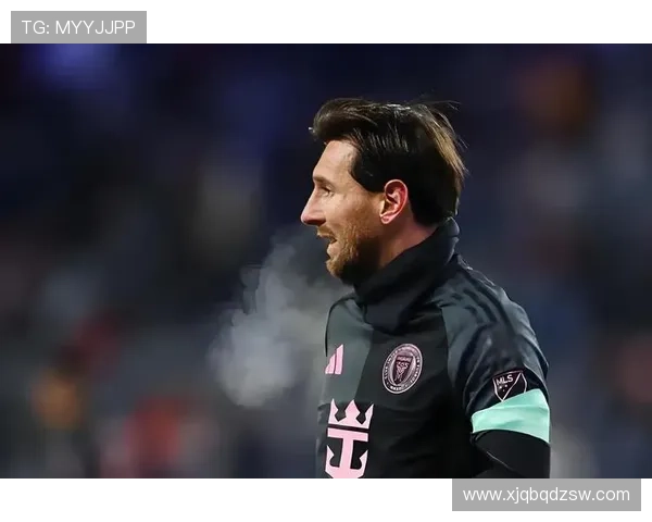 梅西加盟迈阿密国际后首度亮相震撼全场 球迷热情迎接世界巨星到来